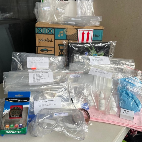 K12 chemistry science kit in original packaging - Picture 2 of 12